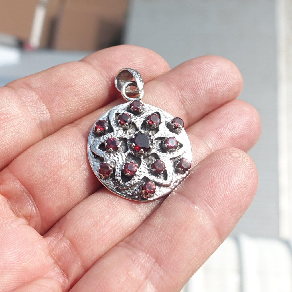 Garnet Star Silver Pendant, Round shaped Sterling Silver Gemstone Pendant with Garnet, Symmetric Amulet, Sterling silver pendant-0
