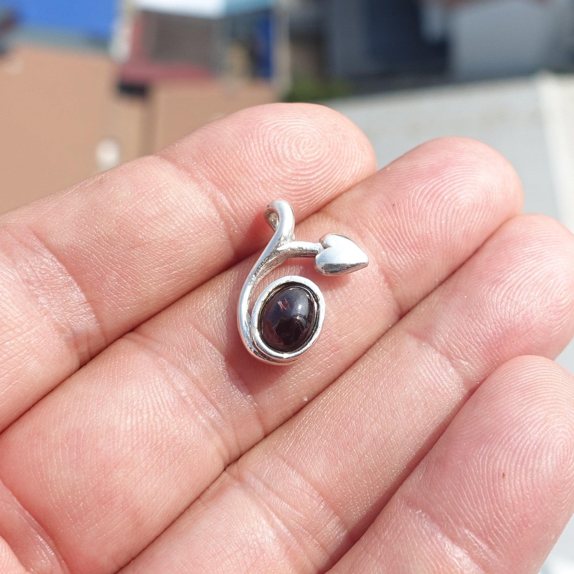 Garnet Leaf Silver Pendant, Sterling Silver Gemstone Pendant with Garnet, Sterling silver pendant-1